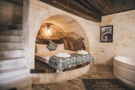 Tale Cave In - 170