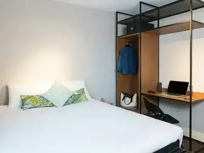 ibis Brussels Centre Chatelain - 20