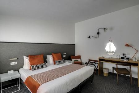 George - Astotel - 6