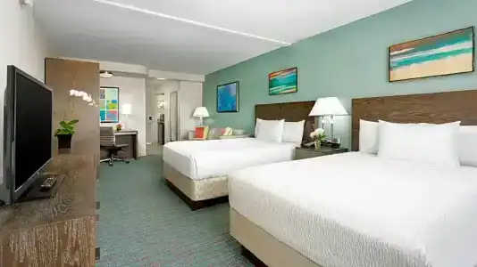 Courtyard by Marriott Waikiki Beach - 64