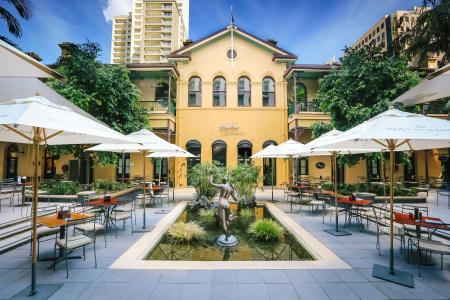 Stamford Plaza - 23