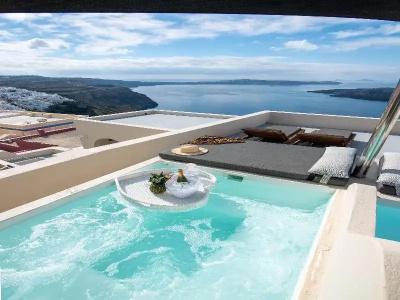 Caldera Cliff Illusion - 159