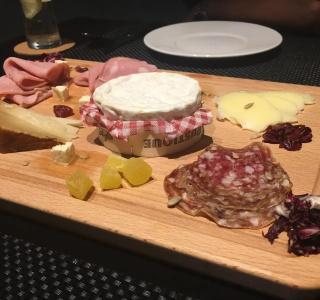 Yama & Rooftop Bar - 10