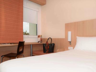 ibis Caen Centre - 3