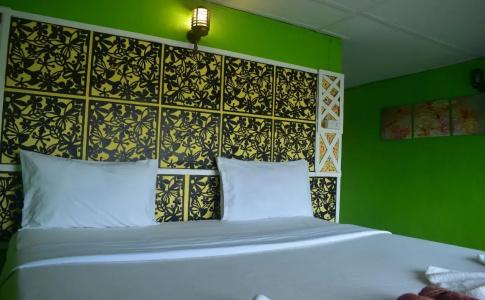 Phi Phi Cliff Beach Resort-Sha Plus - 1