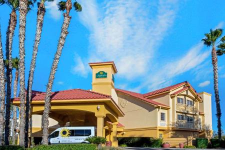 La Quinta by Wyndham Tucson Airport - 15