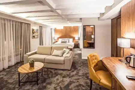 Nomad Luxury Suites - 15