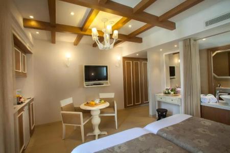 The King Jason Paphos - Designed for Adults - 118