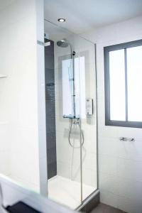 Kyriad Prestige Saint-Malo - 53