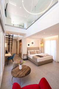 Mirablue Luxury Residences - 304