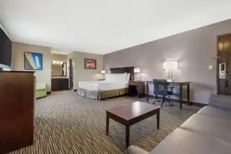 Best Western Mccarran Inn - 60