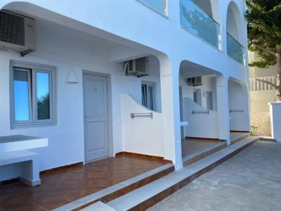 Hellas - 117