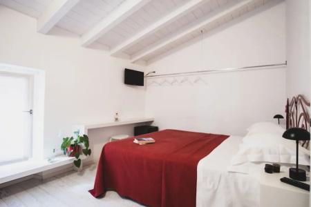 Casa Fola - City Centre Rooms - 25