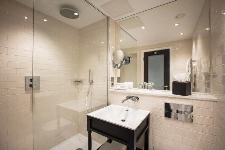 The Clermont London, Victoria - 8