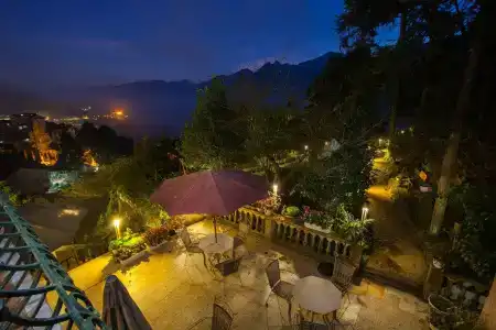 Sapa Topaz & Spa - 8