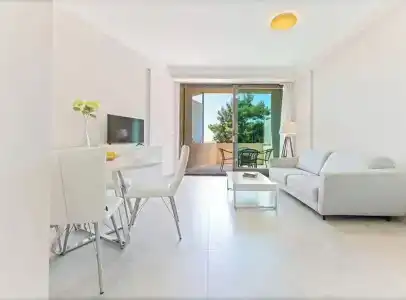 The Residence - 176