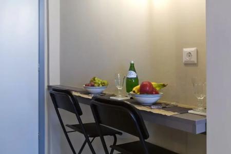 Loc Hospitality Urban Suites - 26