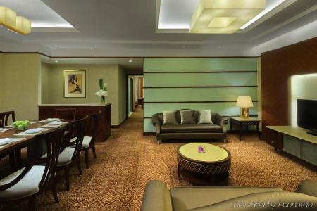 Radisson Blu Shanghai New World - 9