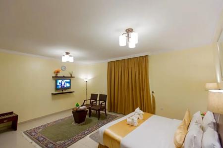 Crown Palace & Suites - 50