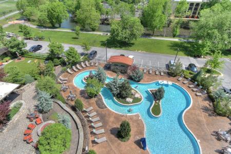 Courtyard by Marriott - 135