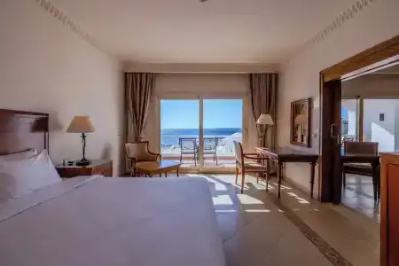 Continental Plaza Aqua Beach - 86