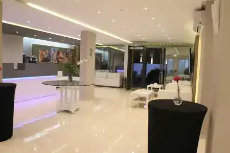 Le Musée - 1