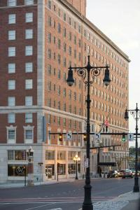 Renaissance Albany - 19