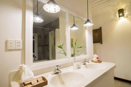 Hoi An Ancient House Resort & Spa - 8