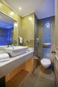 Quadas - Adult Only - 20