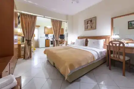 Irida Beach Suites - 35