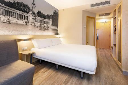 Crowne Plaza Madrid Airport - 3