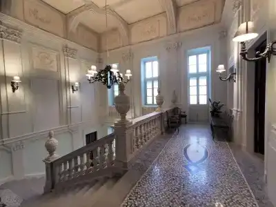 Royal Palace - 13