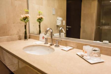 Icaro Suites - 85