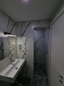 Himara 28 - 20