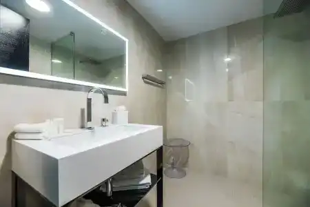 Amsterdam Plaza & Spa - 8