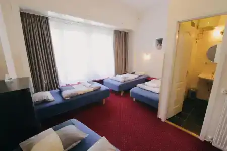Maverick Hostel & Ensuites - 64
