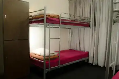 790 on George Backpackers - 48