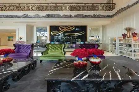 Mare Boutique - 1