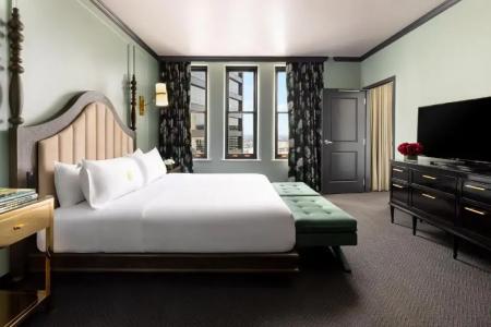 The Candler Atlanta, Curio Collection by Hilton - 77