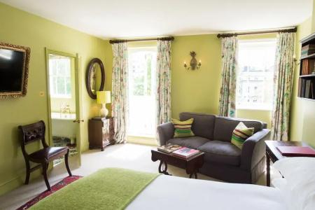 The Portobello - 102