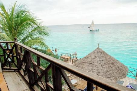 Langi Langi Beach Bungalows - 45