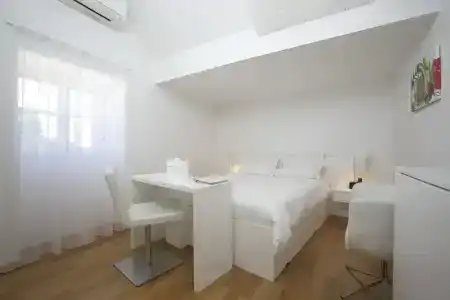 Divota Apartment - 51