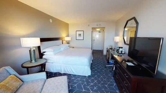 Sheraton Norfolk Waterside - 98