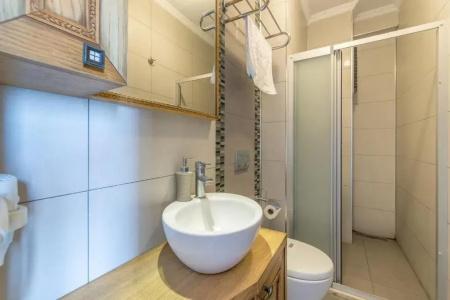 Veziroğlu Apart - 115
