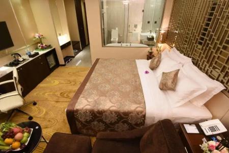 Best Western Chinatown - 43