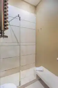 Exclusive - 196