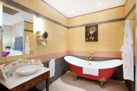 Hôtel Les Deux Garçons ( ex - Hôtel de Gantès) - 27