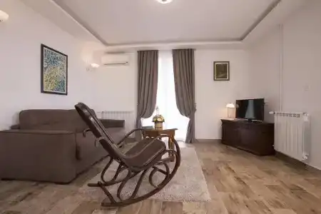 Guest House Medin - 1