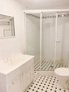 Macquarie Manor - 107