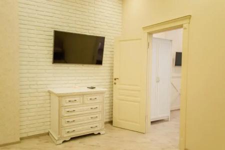 Green Hall - 28